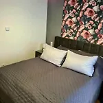 Apartament Rewal *