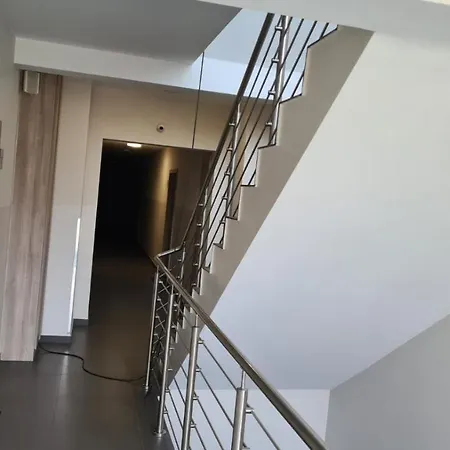 Apartament Rewal * レバル