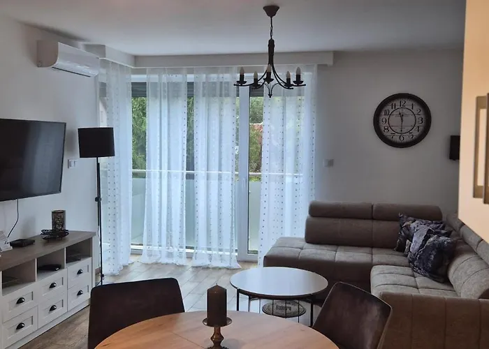 Apartament Rewal Lägenhet *